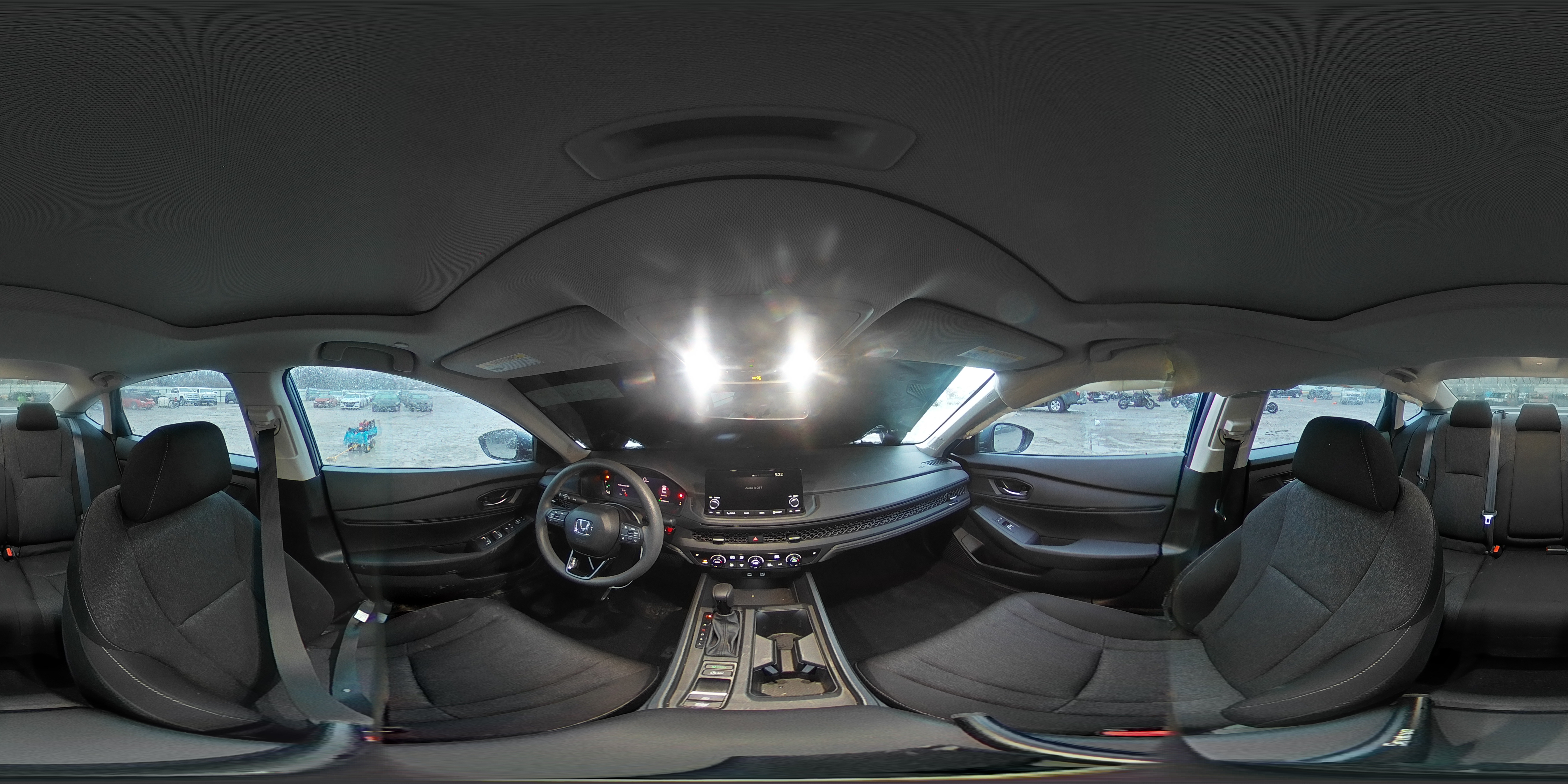 2023 Honda Accord - Image 12
