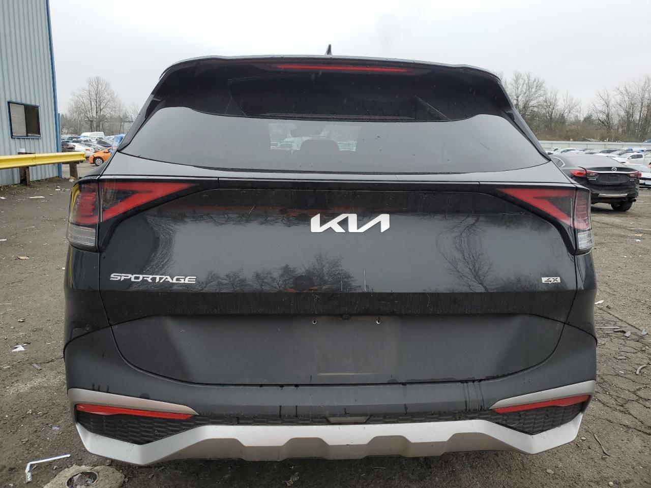 2023 Kia Sportage - Image 6