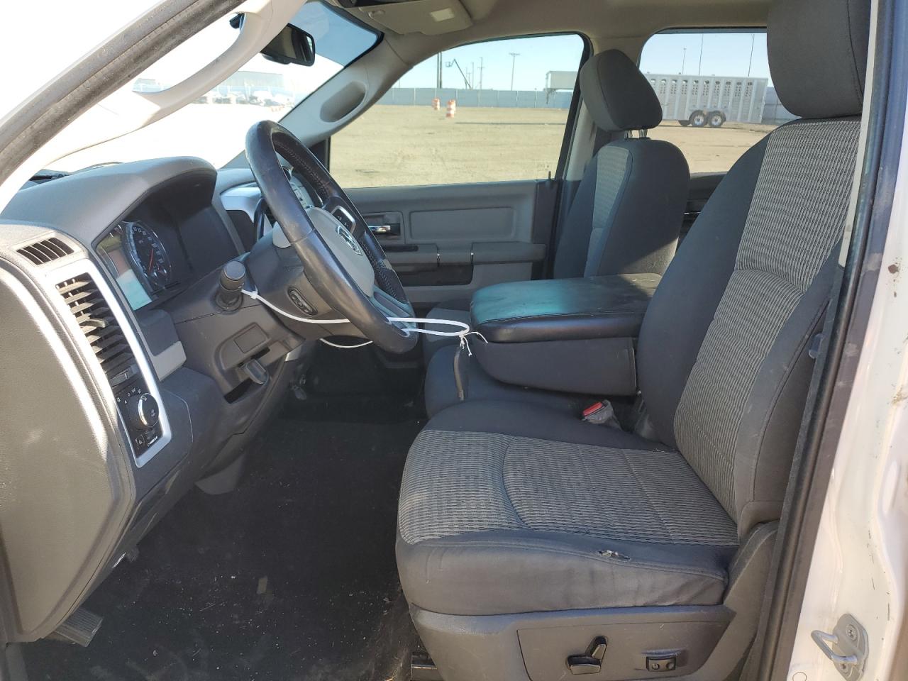 2009 Dodge Ram 1500 VIN: 1D3HV13T49S705067 Lot: 89001165