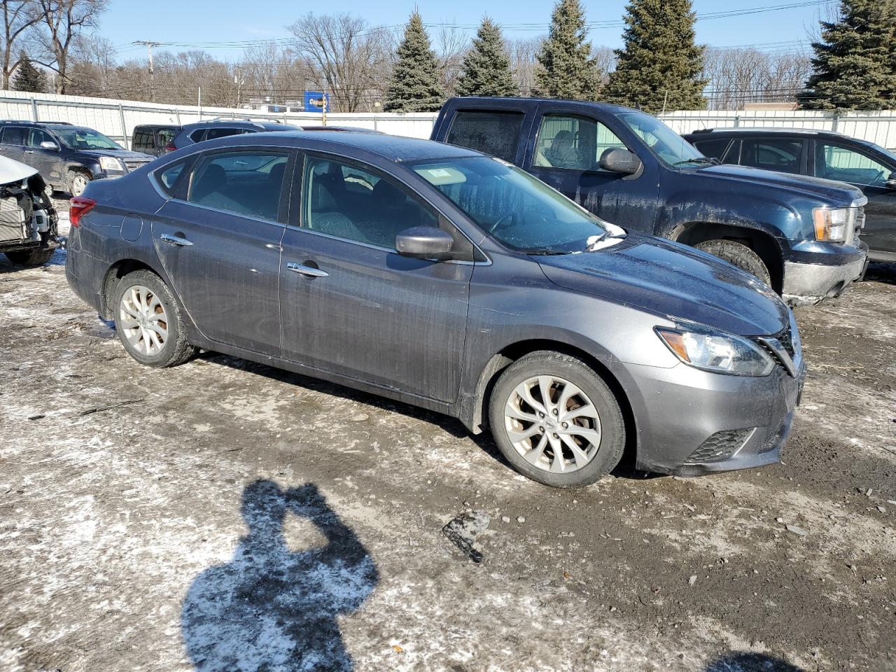 2019 Nissan Sentra - Image 4