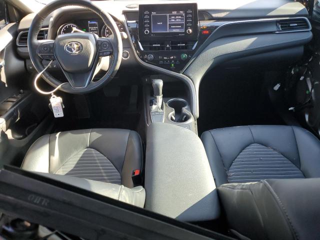 TOYOTA CAMRY 2022 Серый