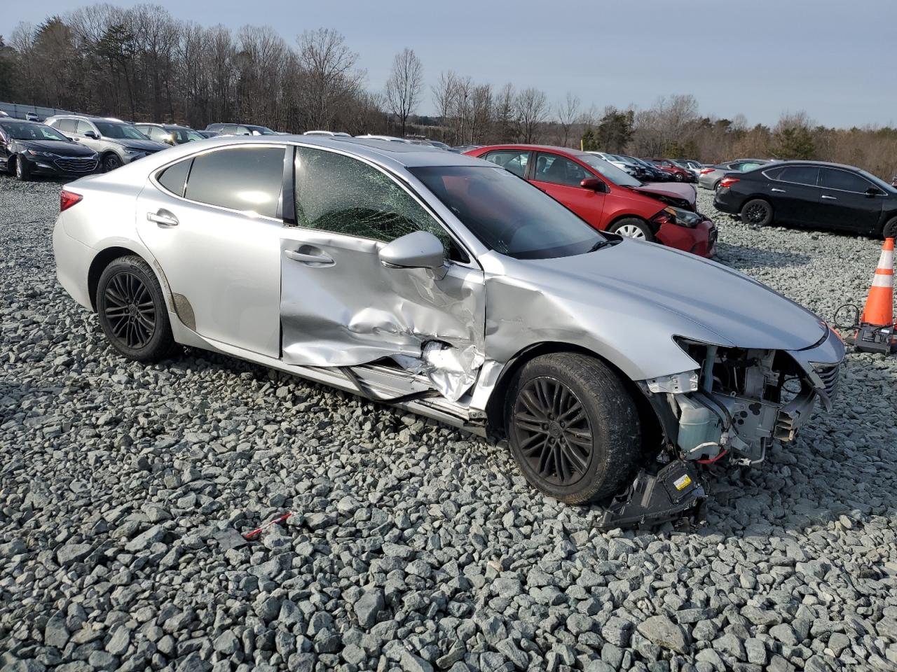 2013 Lexus ES - Image 4