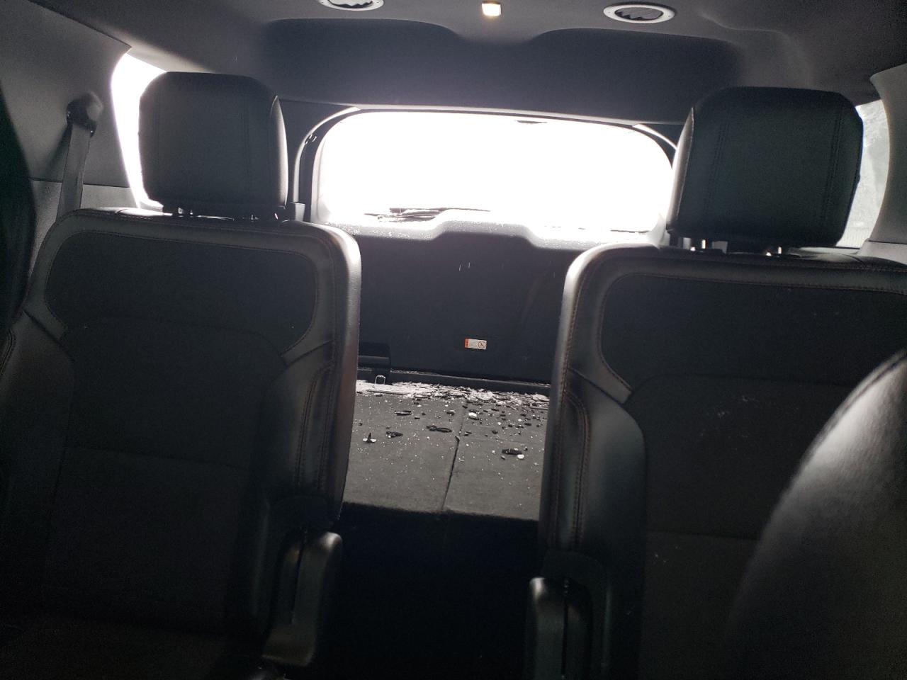 2019 Ford Explorer - Image 10