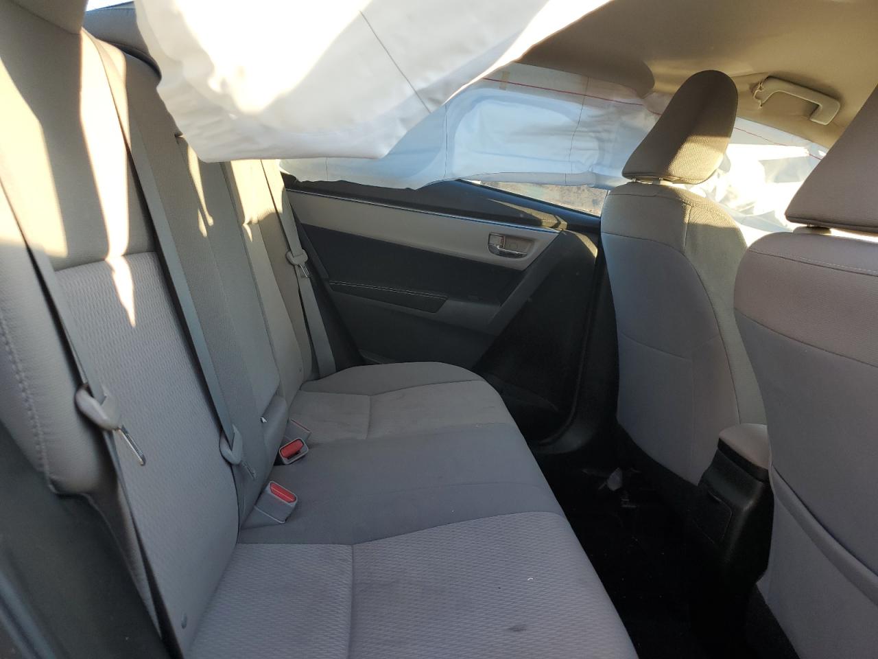 2015 Toyota Corolla - Image 10