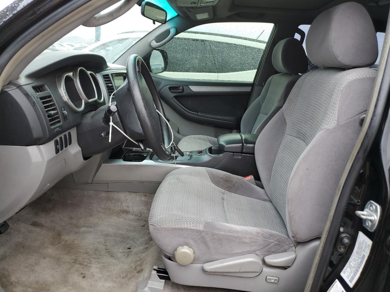 2005 Toyota 4Runner - Image 7