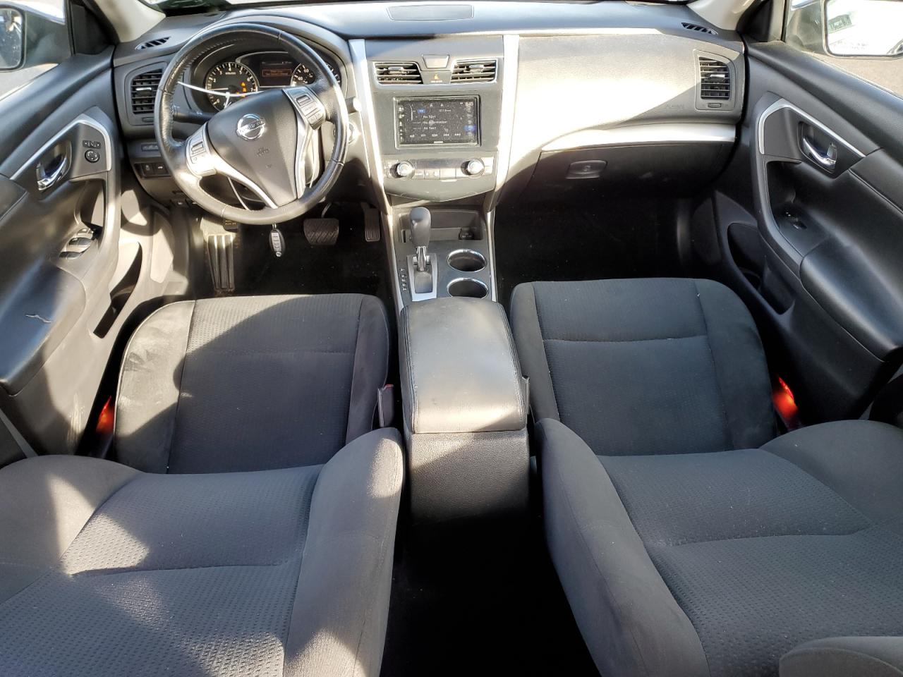 2015 Nissan Altima - Image 8