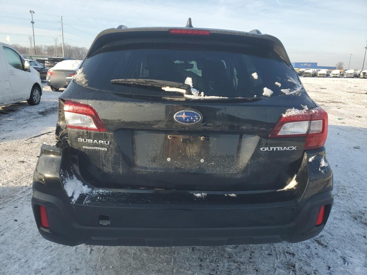 2018 Subaru Outback - Image 6