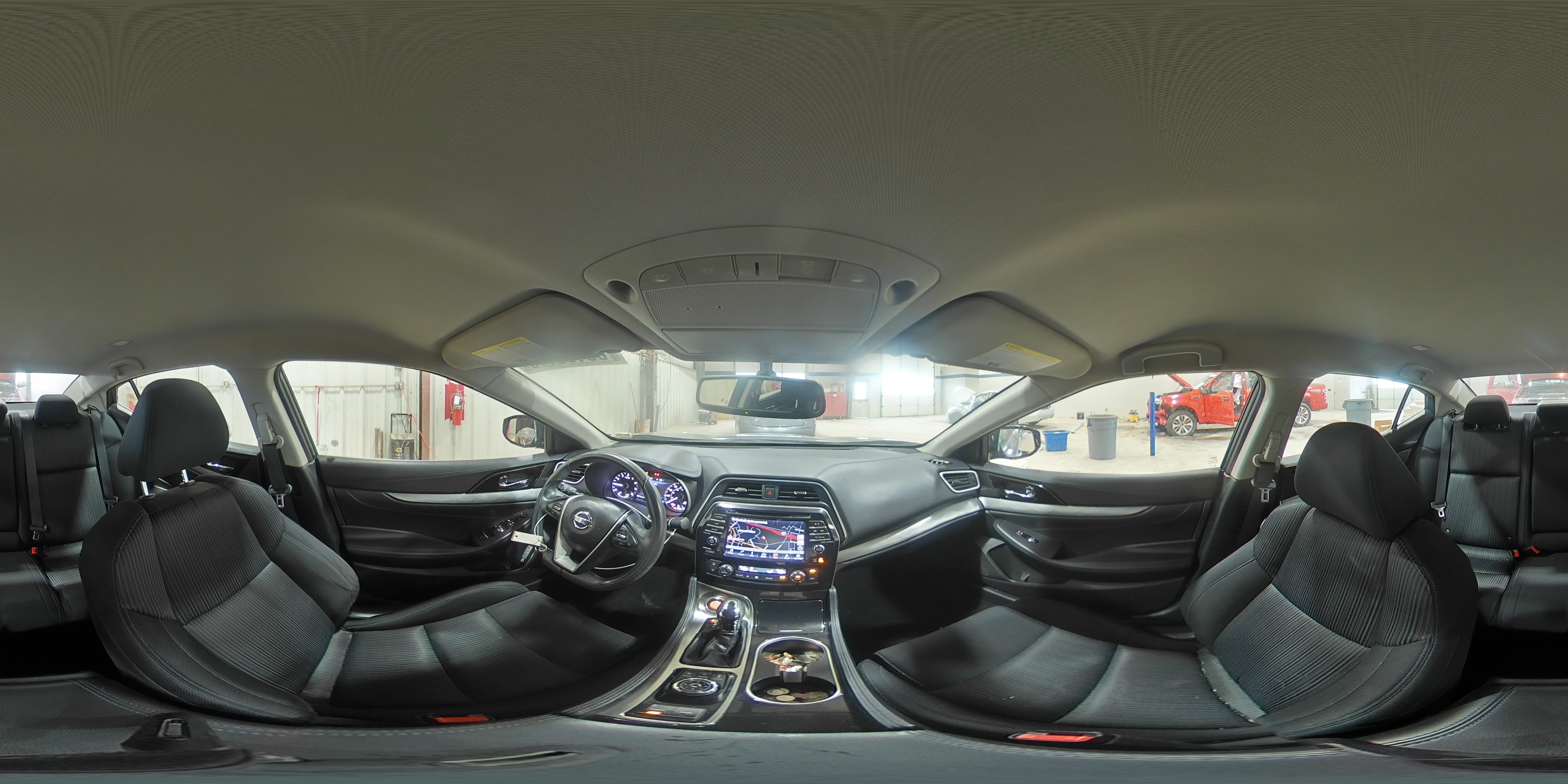 2017 Nissan Maxima - Image 13
