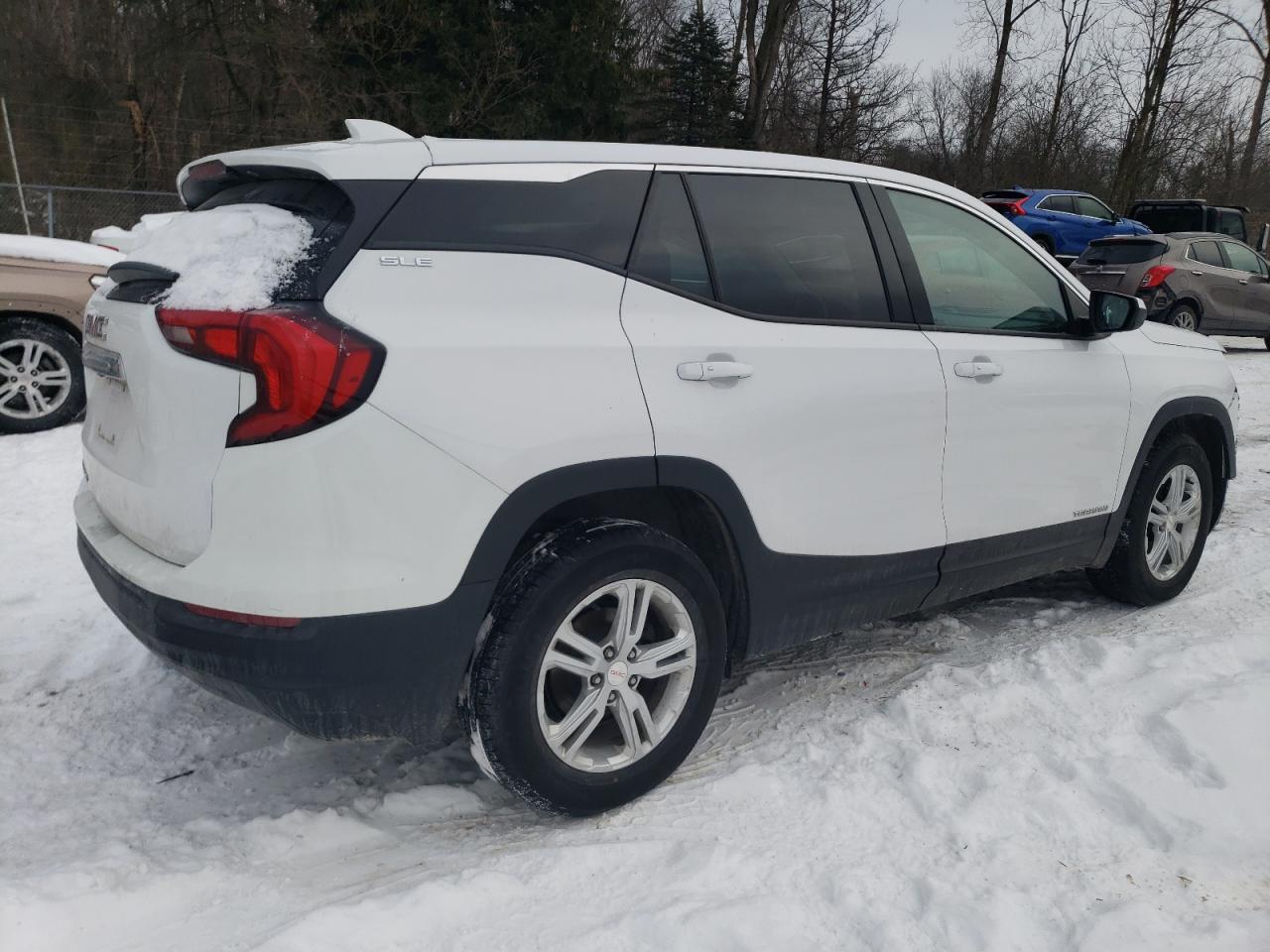2018 GMC Terrain - Image 3