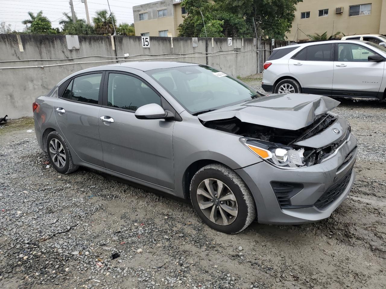2021 Kia Rio - Image 4