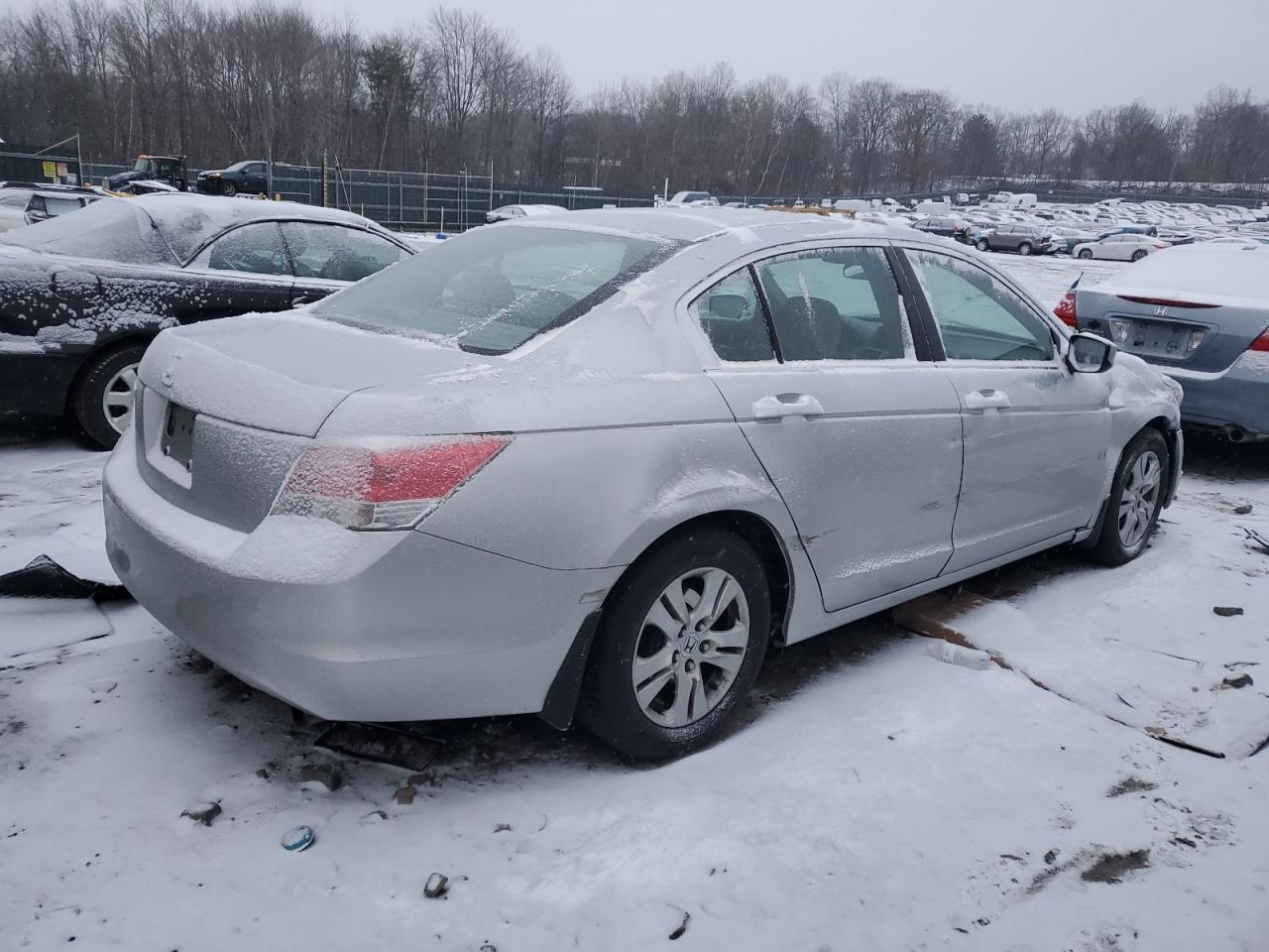 2009 Honda Accord - Image 3