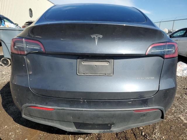  TESLA MODEL Y 2023 Серый