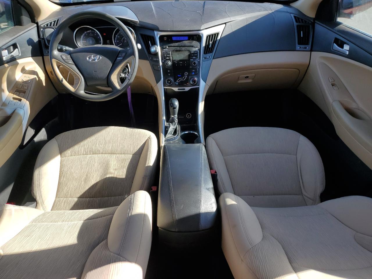 2011 Hyundai Sonata - Image 8