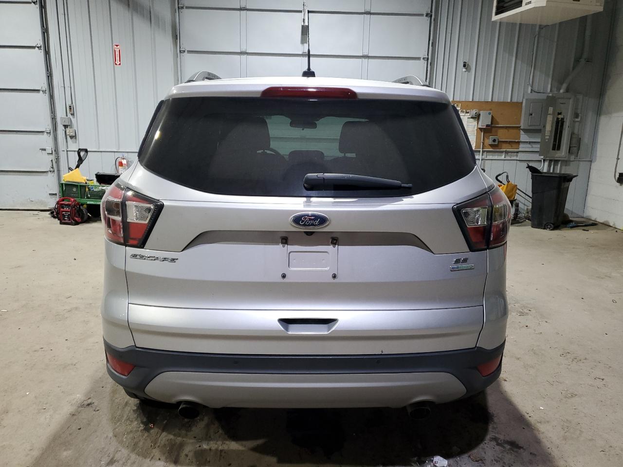 VIN 1FMCU0GD6HUA36768 2017 FORD ESCAPE no.6