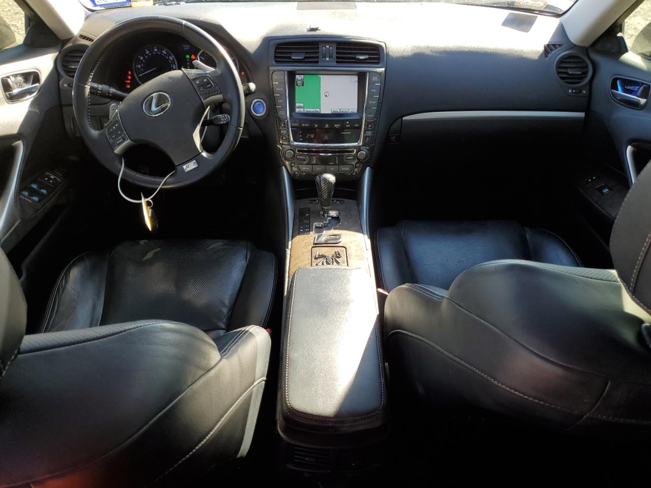 2012 Lexus IS - Image 8