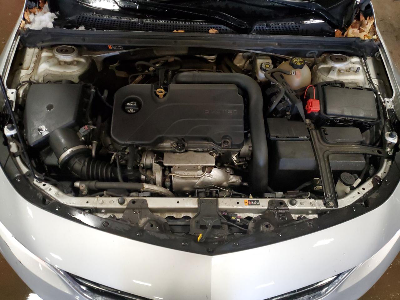 2018 Chevrolet Malibu - Image 11
