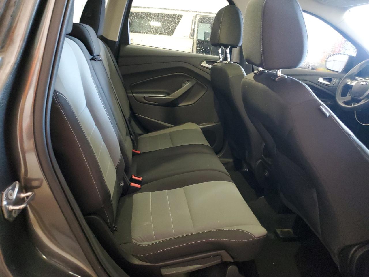 2016 Ford Escape - Image 11