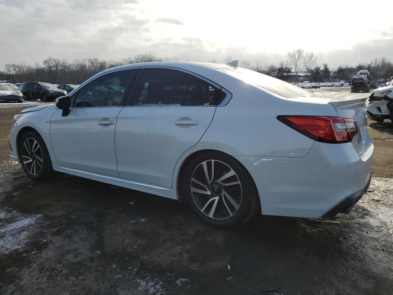 2019 Subaru Legacy - Image 2