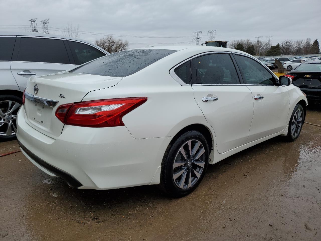 2016 Nissan Altima - Image 3