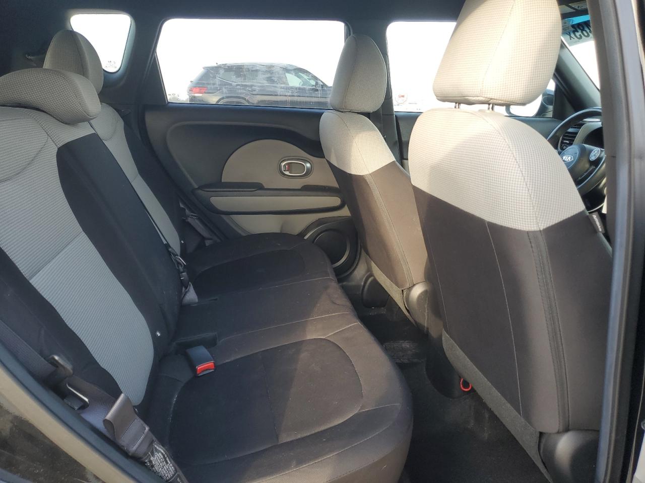 2016 Kia Soul - Image 10