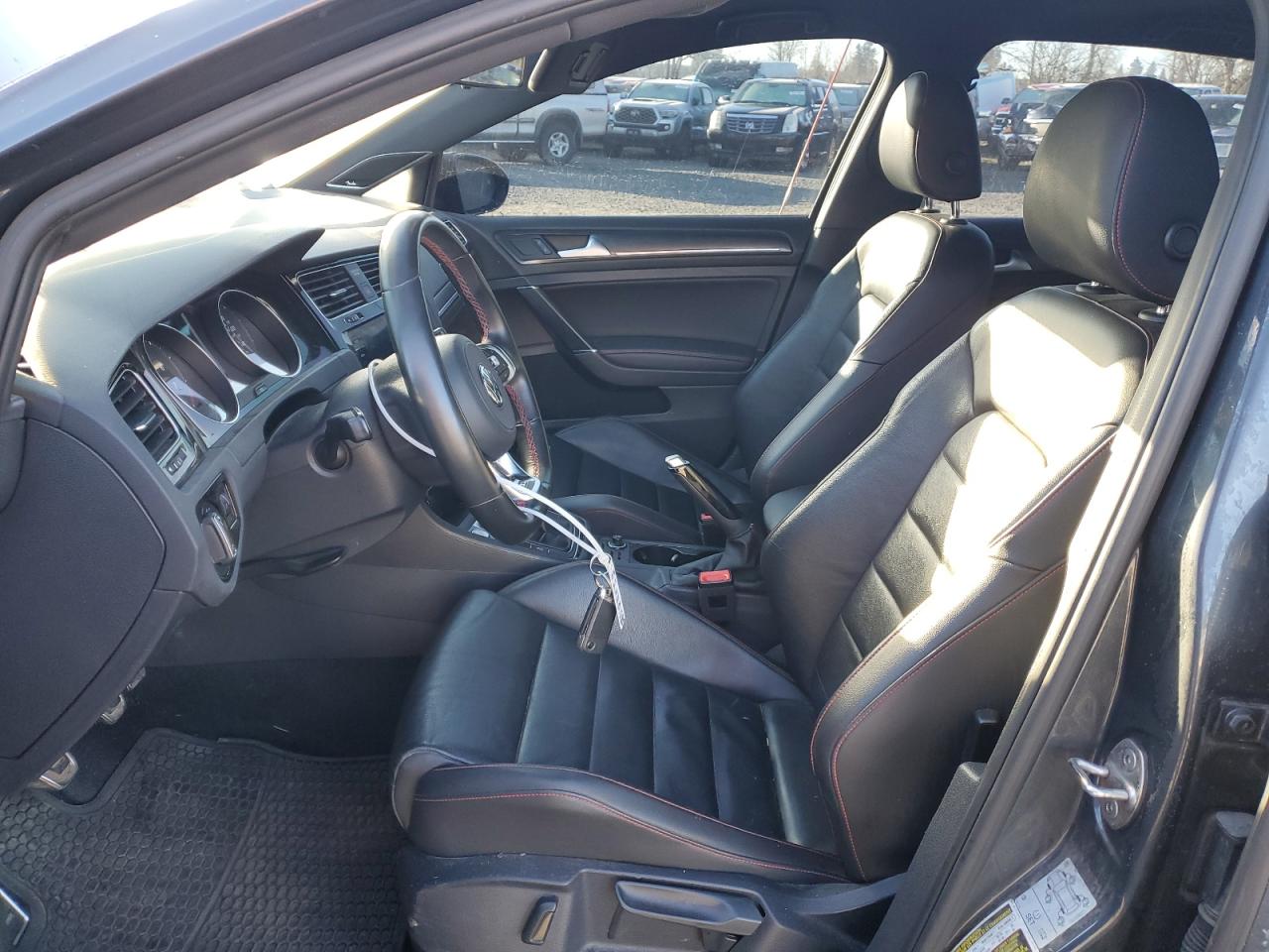 2019 Volkswagen GTI - Image 7