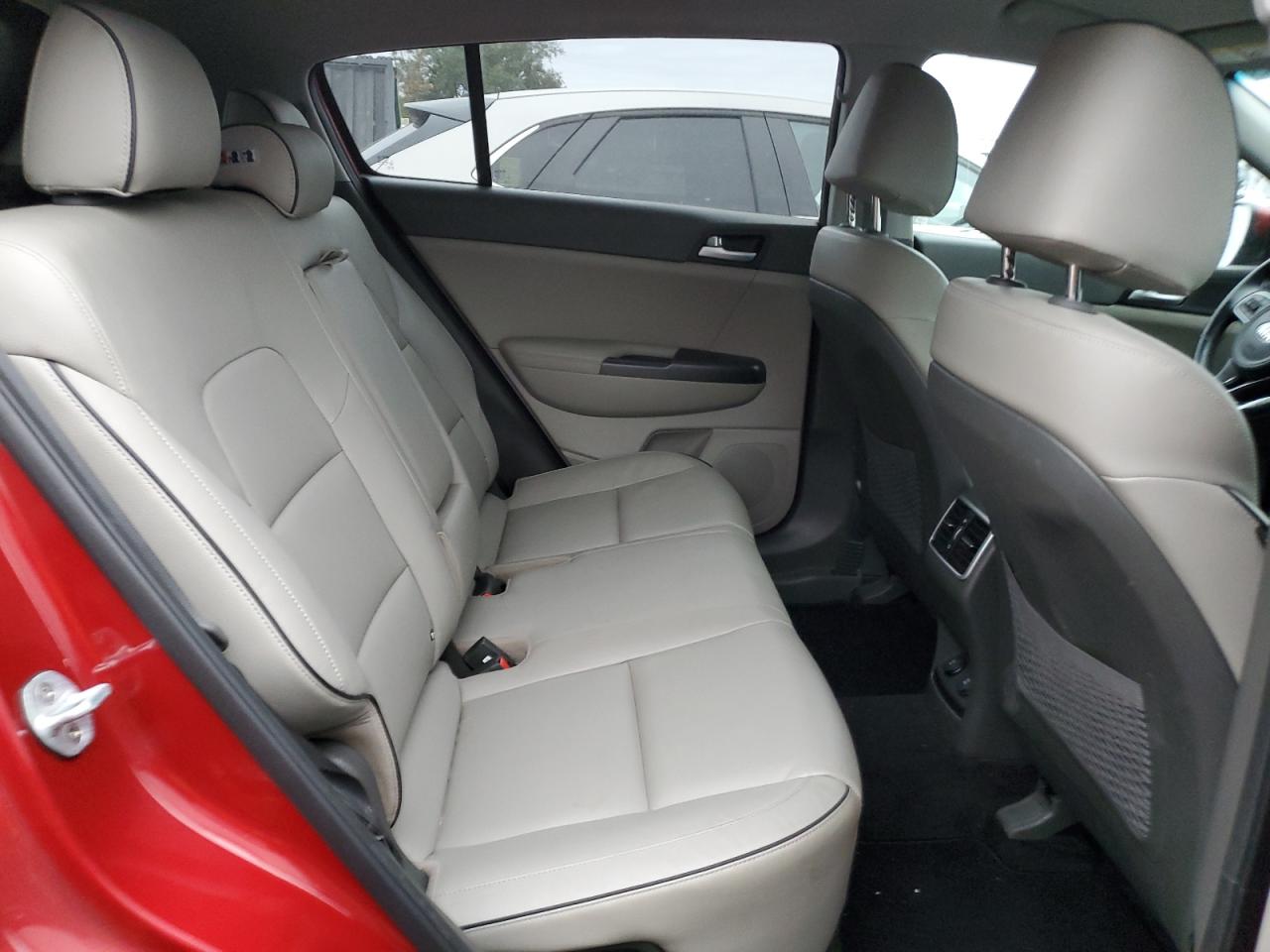 2017 Kia Sportage - Image 11