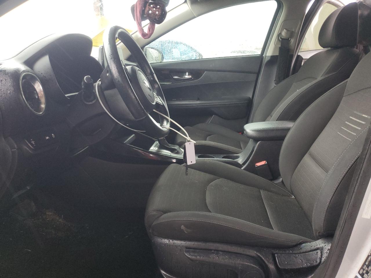 2019 Kia Forte - Image 7