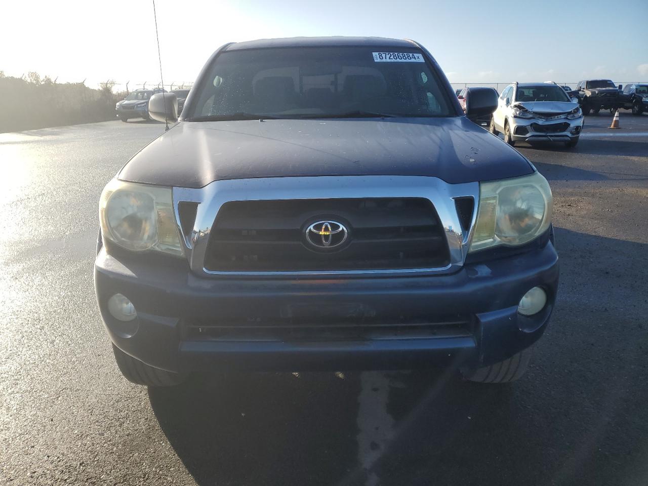 2007 Toyota Tacoma - Image 5