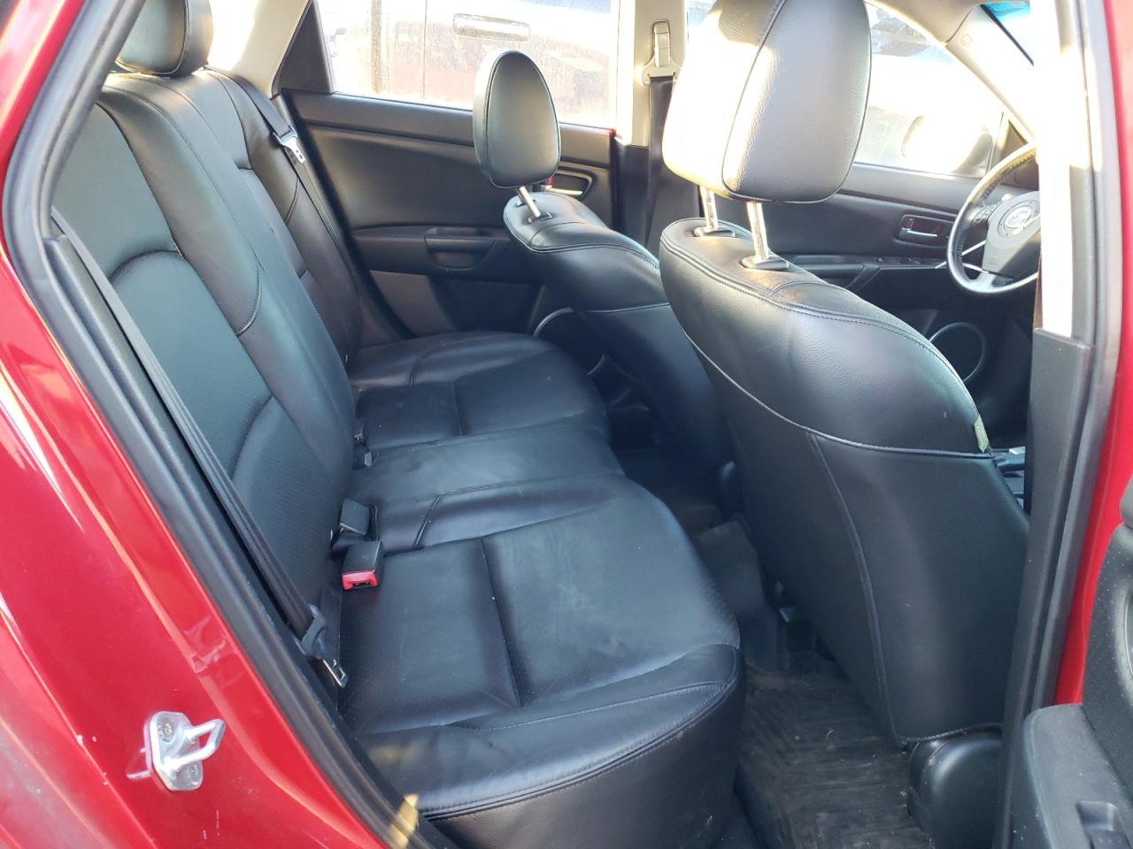 2006 Mazda 3 - Image 10