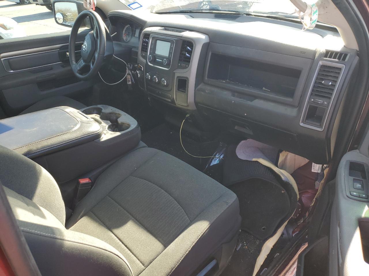 2021 RAM 1500 - Image 8