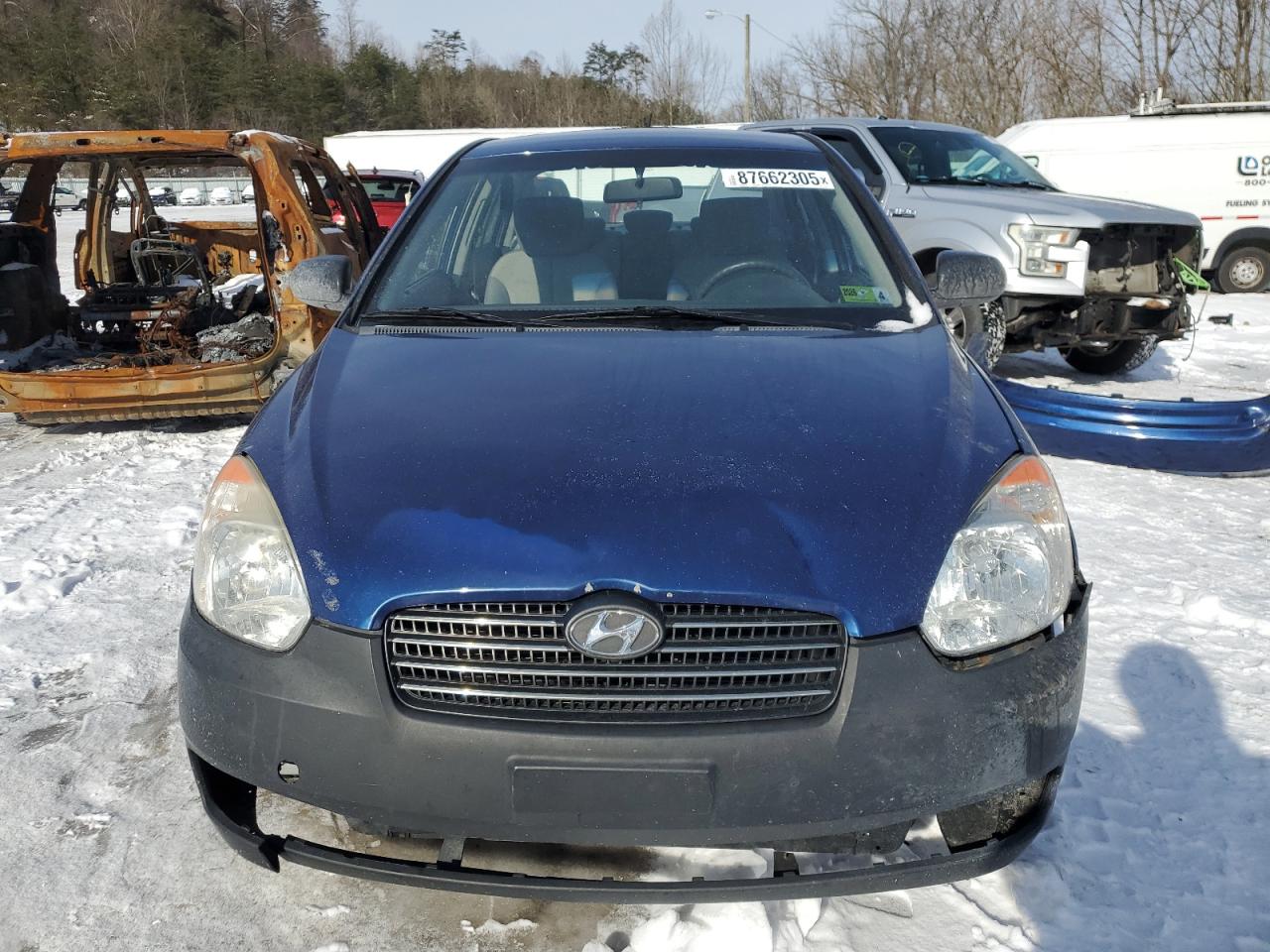 2010 Hyundai Accent - Image 5