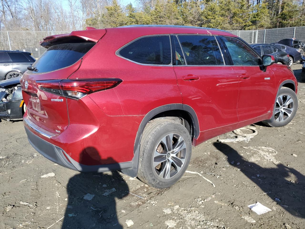2020 Toyota Highlander - Image 3