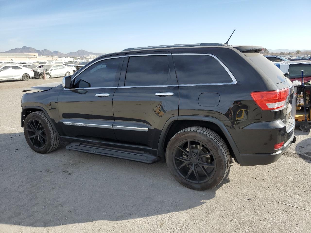 2013 Jeep Grand Cherokee - Image 2
