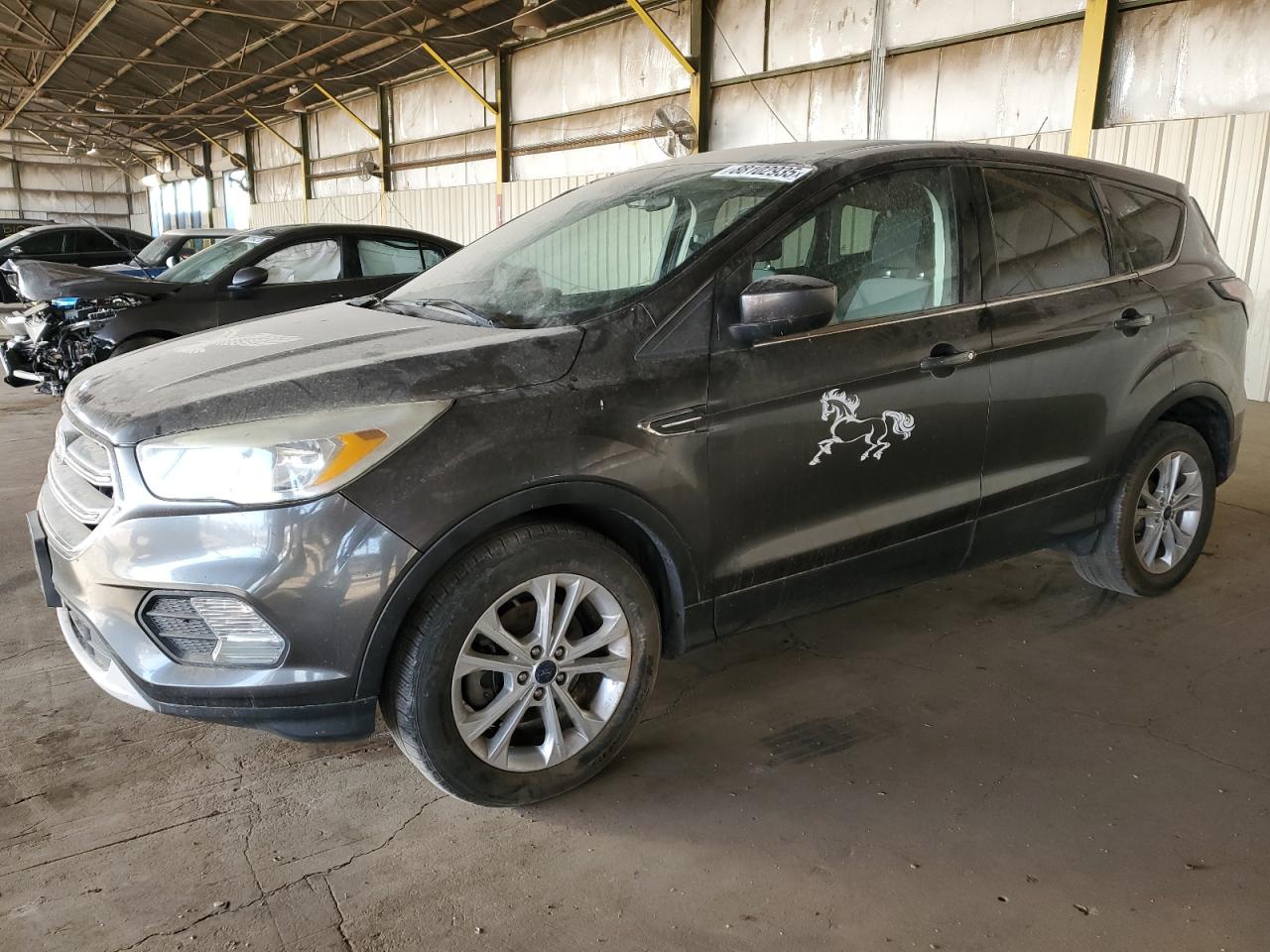 VIN 1FMCU0GD4HUD54131 2017 FORD ESCAPE no.1