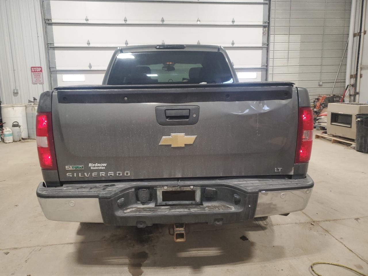 2011 Chevrolet Silverado - Image 6