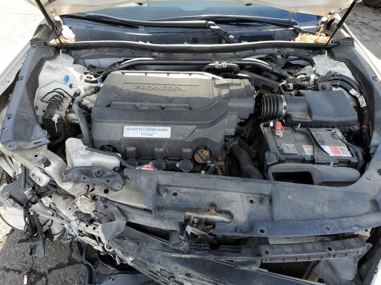 2014 Honda Crosstour - Image 12