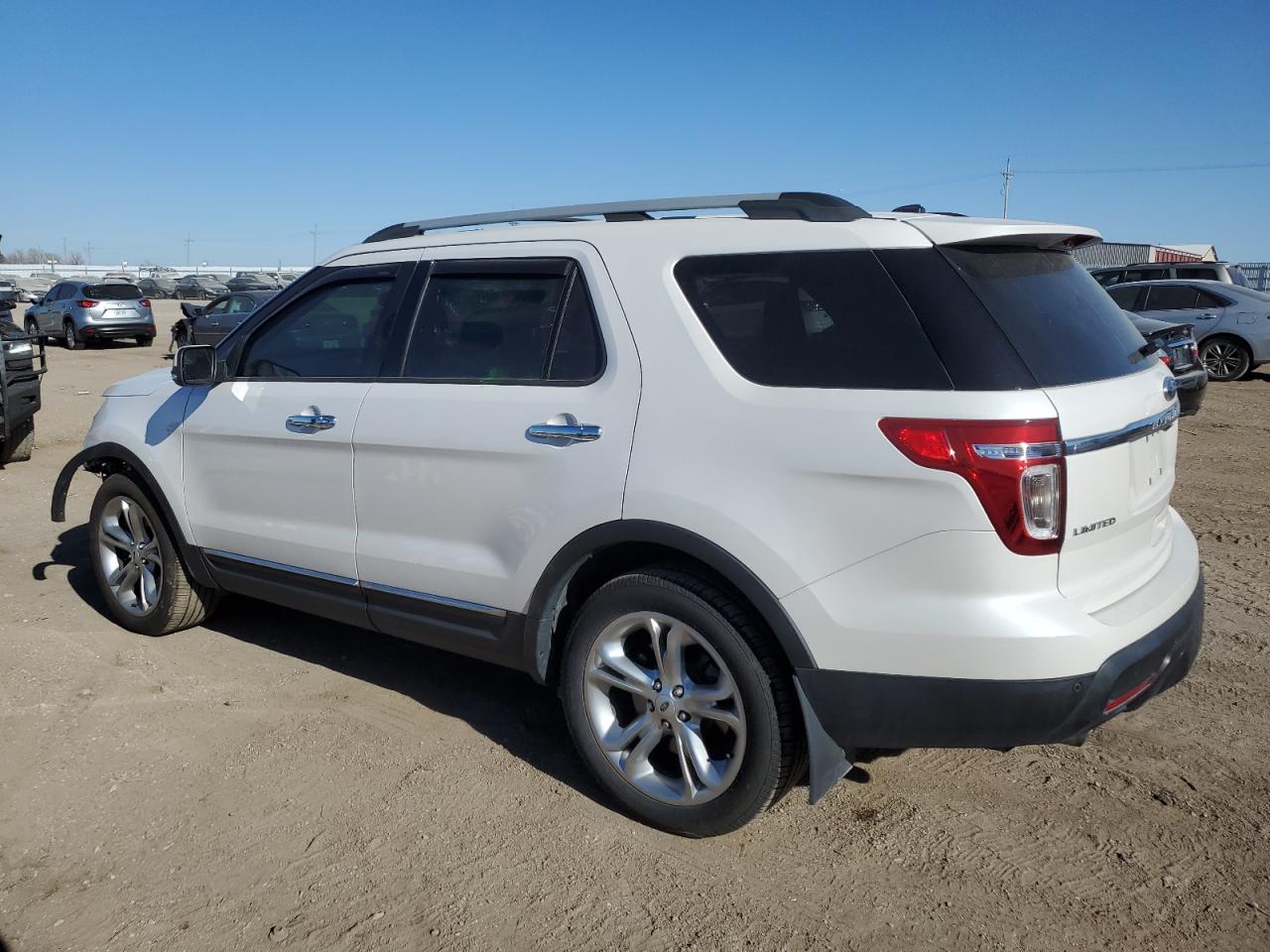 2014 Ford Explorer - Image 2