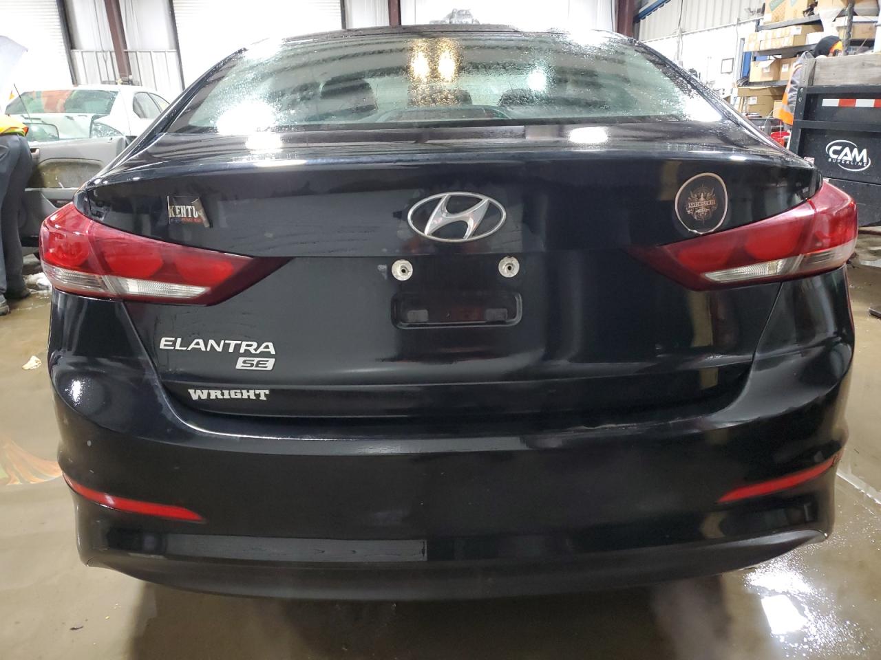 2018 Hyundai Elantra - Image 6