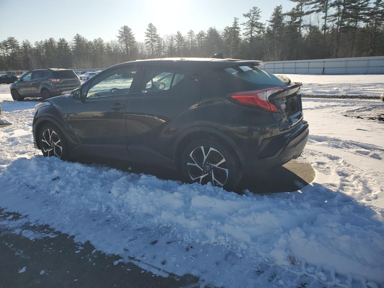 2018 Toyota C-HR - Image 2