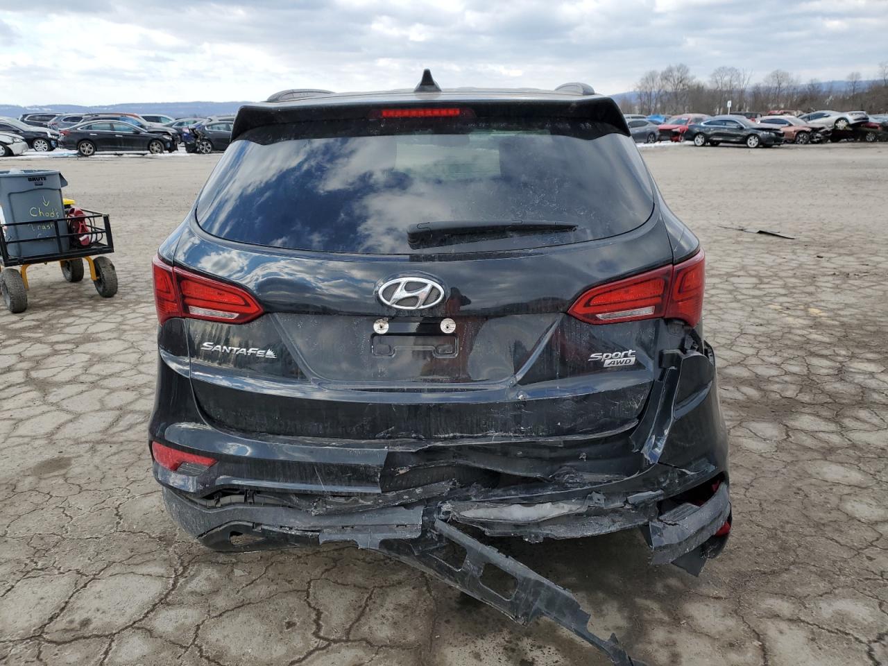 2017 Hyundai Santa Fe - Image 6