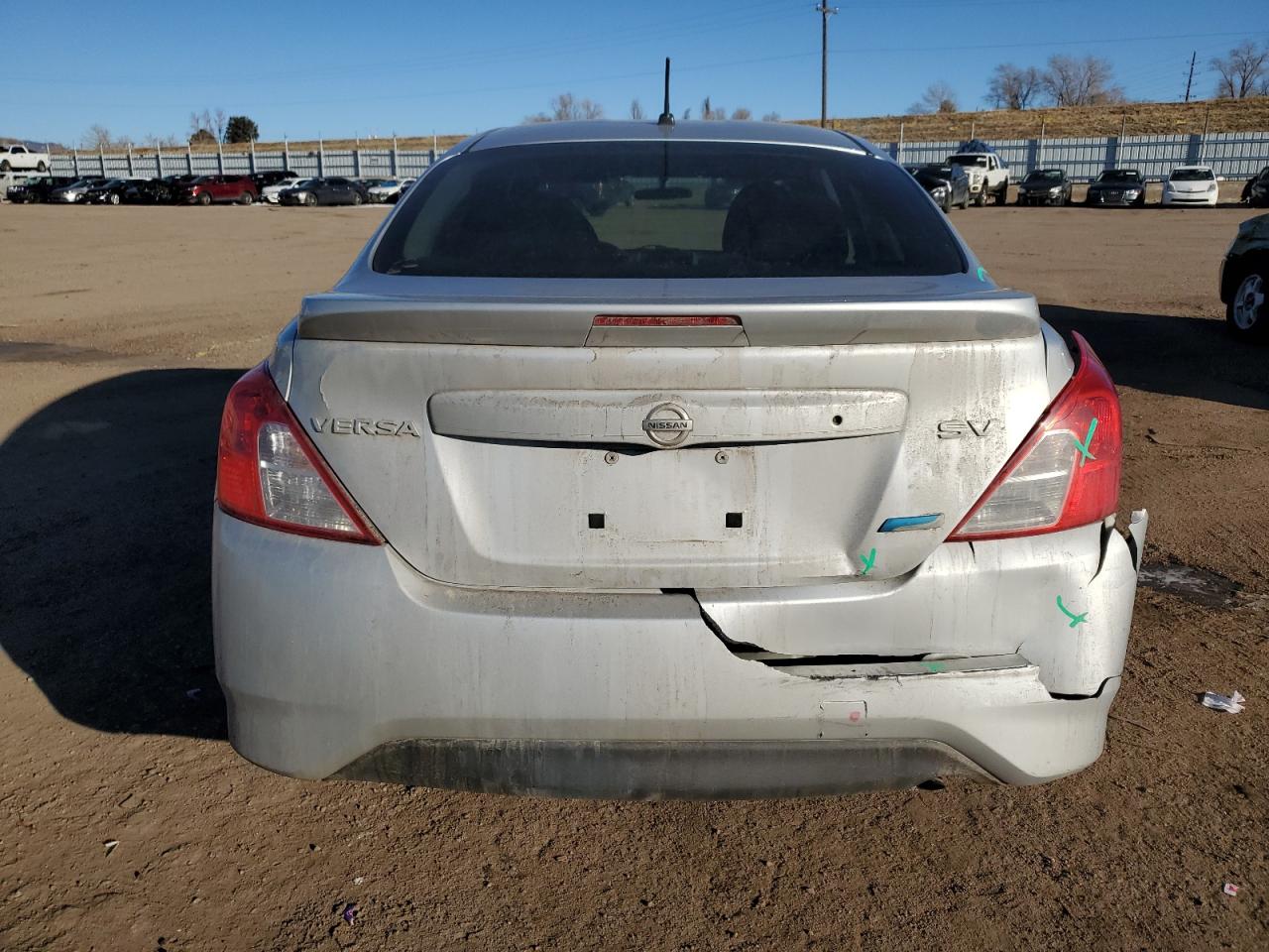 2015 Nissan Versa - Image 6
