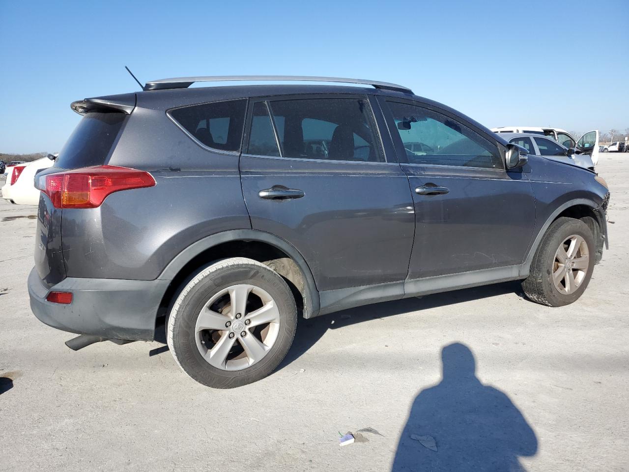 2014 Toyota RAV 4 - Image 3