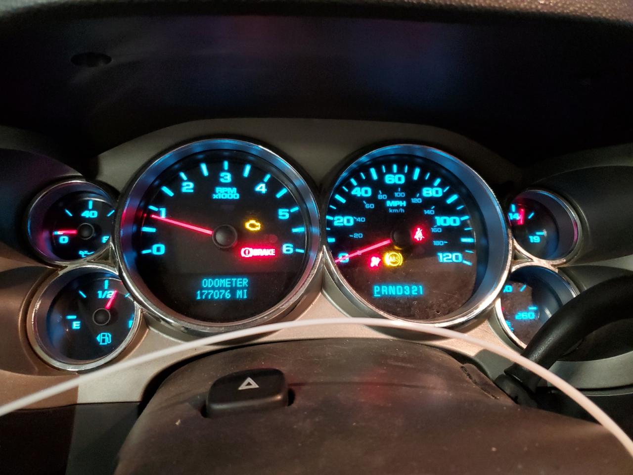 2007 Chevrolet Silverado - Image 9