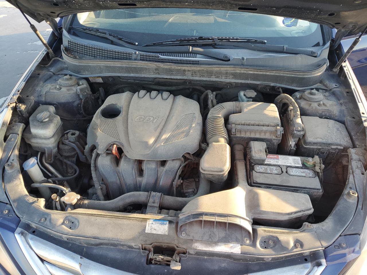 2011 Hyundai Sonata - Image 11