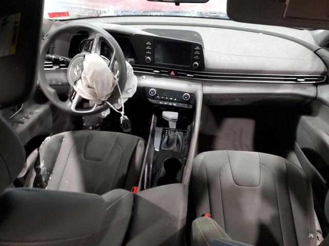  HYUNDAI ELANTRA 2022 Червоний