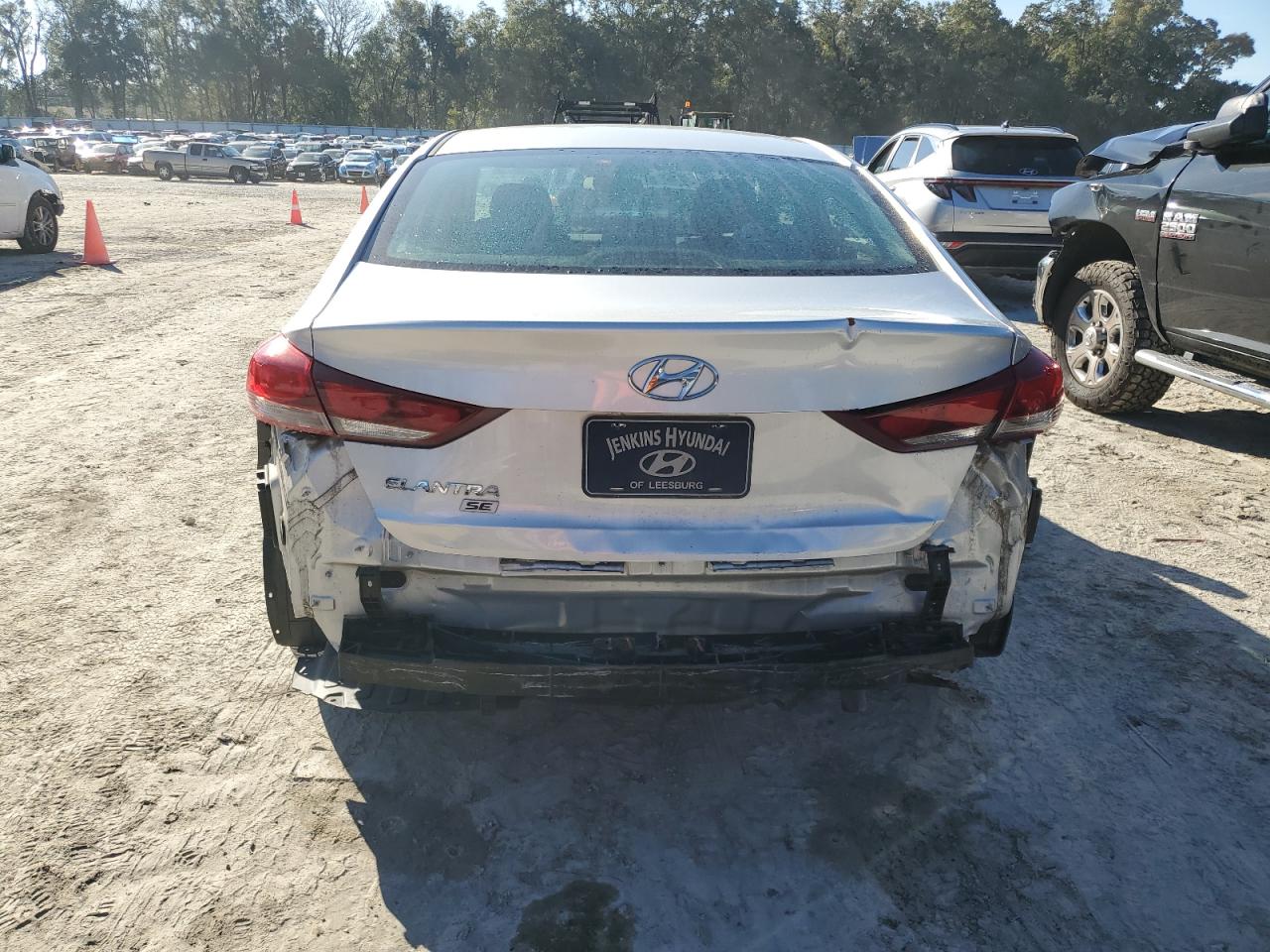 VIN 5NPD74LF1JH294808 2018 HYUNDAI ELANTRA no.6