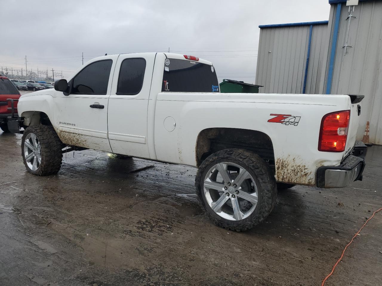 2013 Chevrolet Silverado - Image 2
