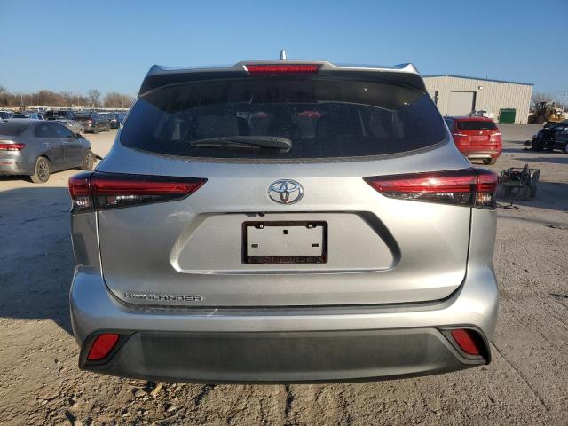  TOYOTA HIGHLANDER 2021 Silver