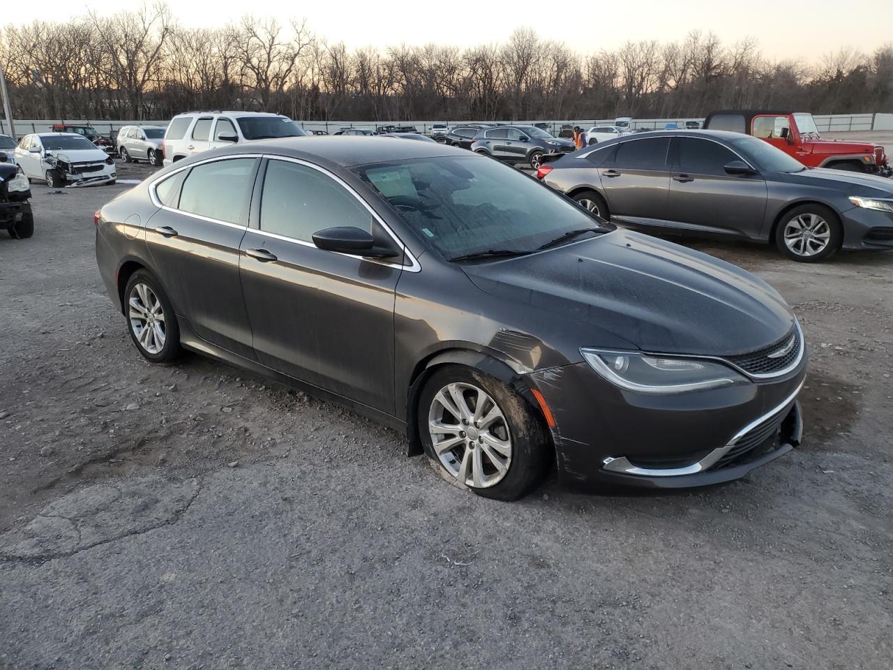 2015 Chrysler 200 - Image 4