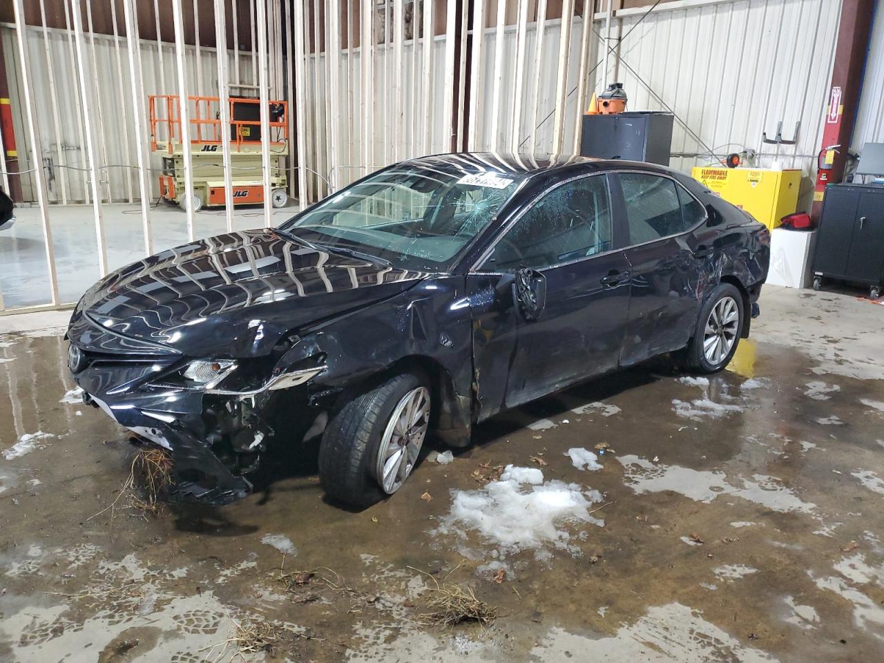 2023 Toyota Camry - Image 1